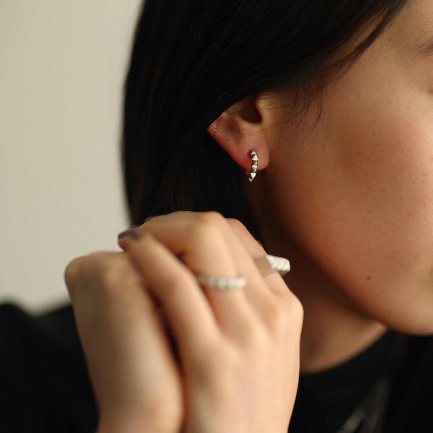 SVスタッズフープ ピアス