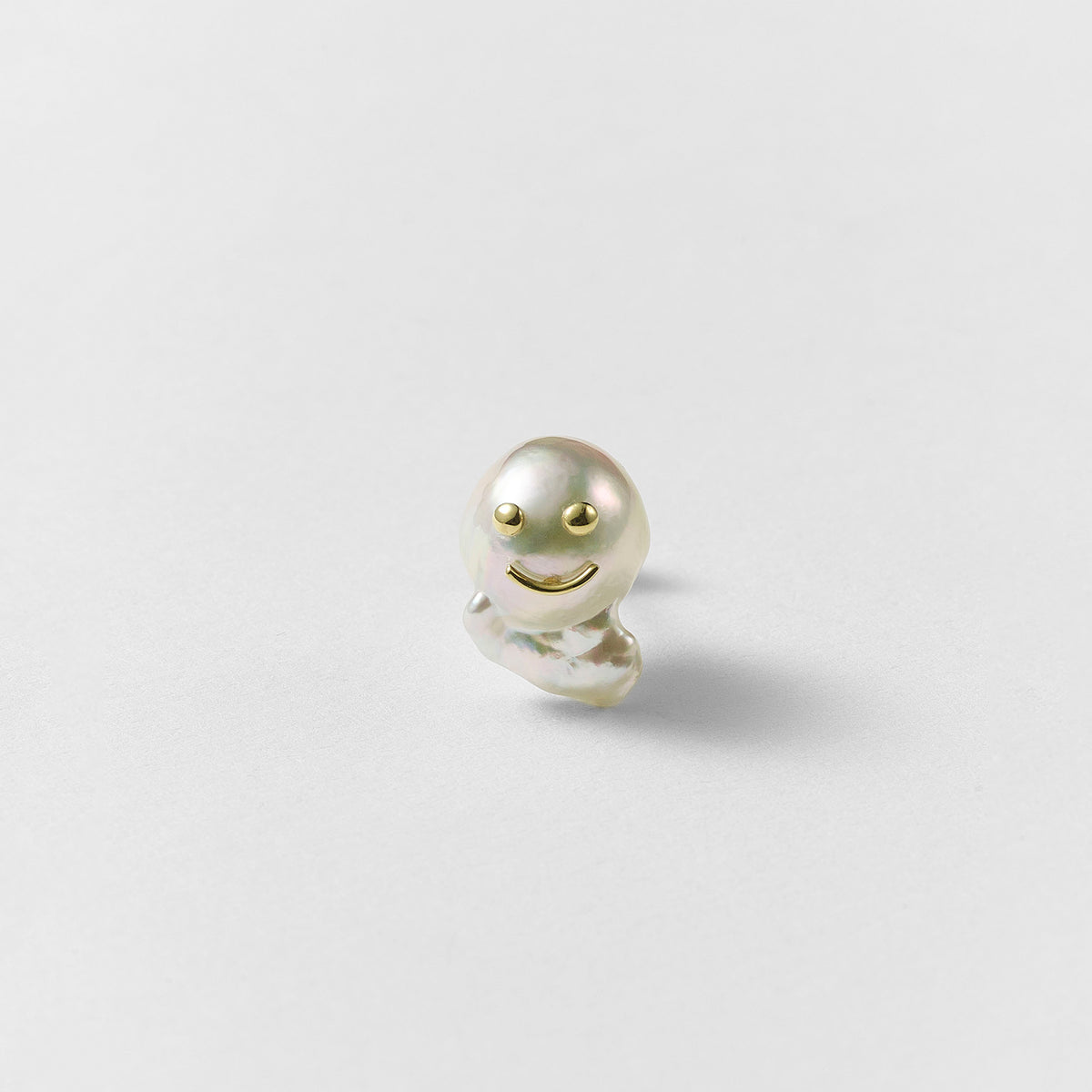 ミニオバケちゃんシングルピアス